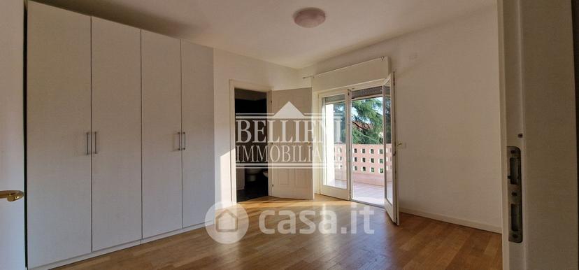 Quadrilocale in Via Alessandro Massaria — foto 24 di 28
