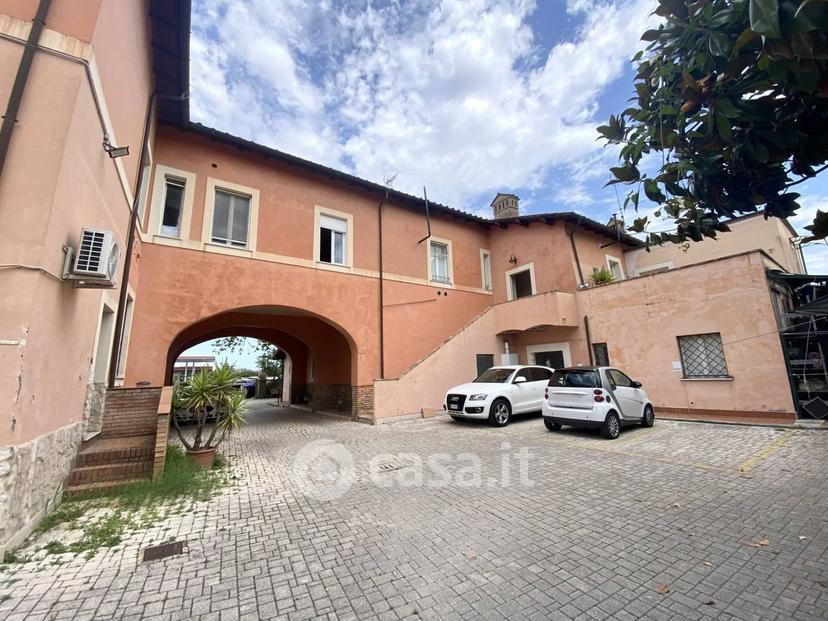 Trilocale in Via Salaria 2148 — foto 18 di 25