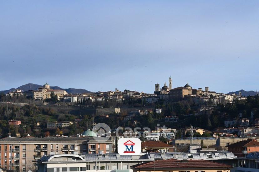 Quadrilocale in Via Giosuè Carducci — foto 26 di 30