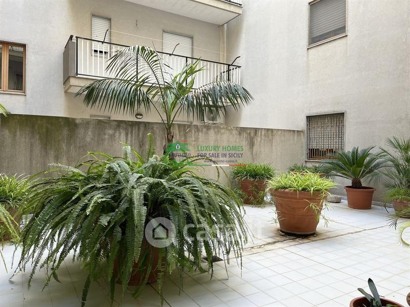 Appartamento in Vicolo Francesco Azzarelli 169 — foto 6 di 44
