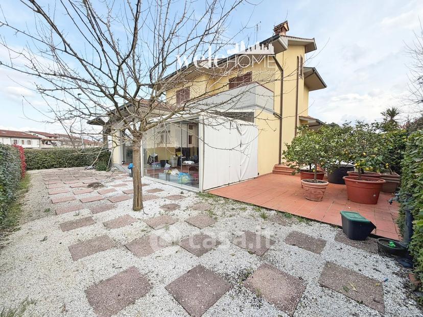Villa in Via Filippo Brunelleschi — foto 39 di 40