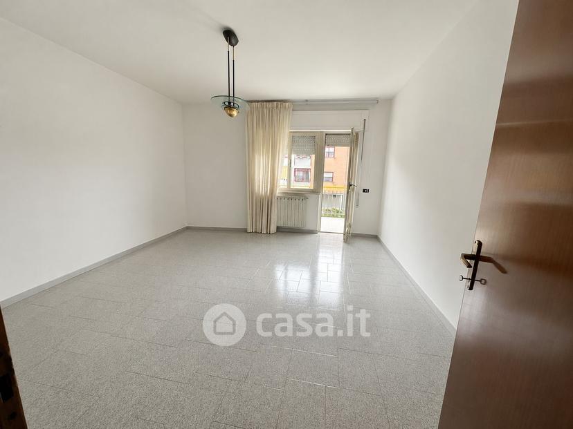 Quadrilocale in Via della Scafa 5 — foto 14 di 22