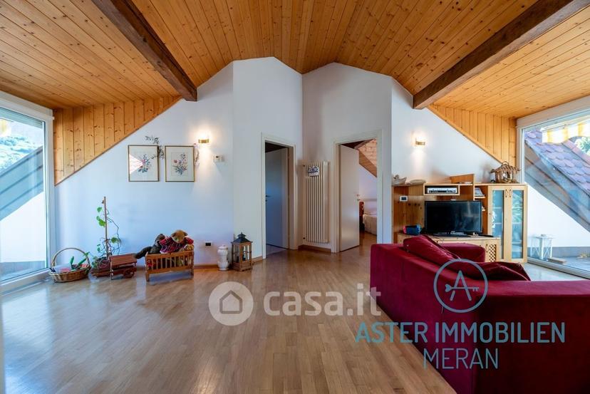 Trilocale in Via Mainardo — foto 16 di 26