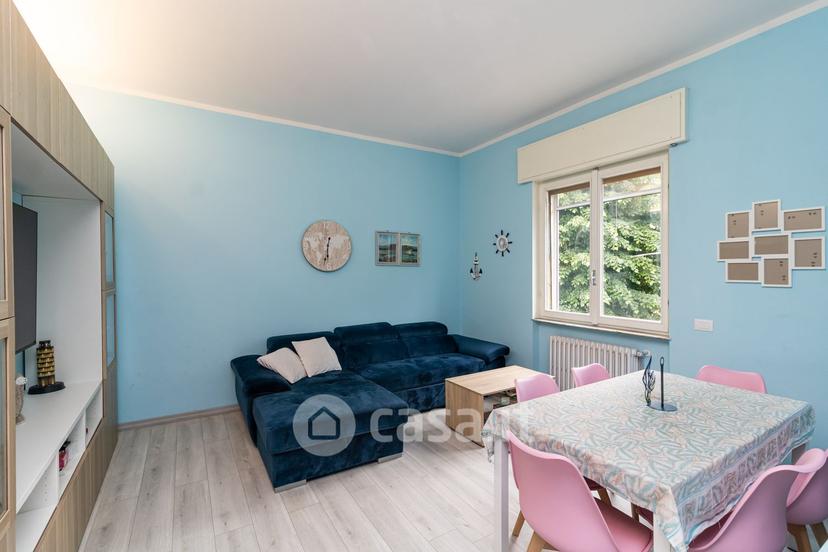 Trilocale in Viale Italia 66 — foto 17 di 63