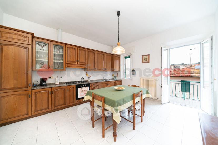 Appartamento in Via Vittorio Veneto 36 — foto 4 di 42