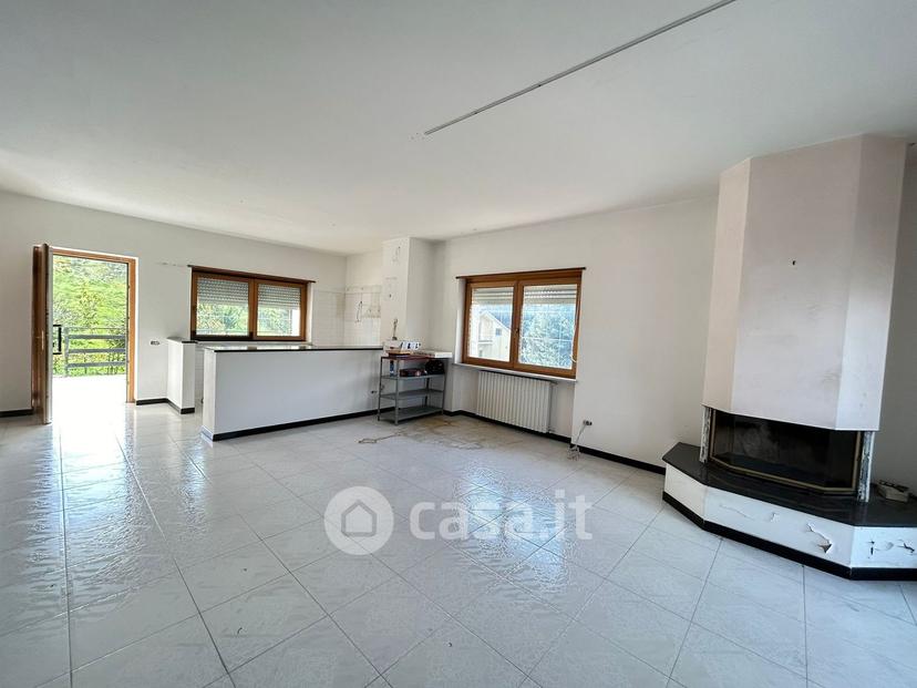 Appartamento in Via Valle Paradiso — foto 34 di 45