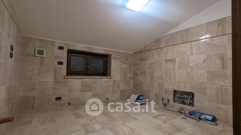 Villa in Via Rosselli 27 — foto 10 di 43