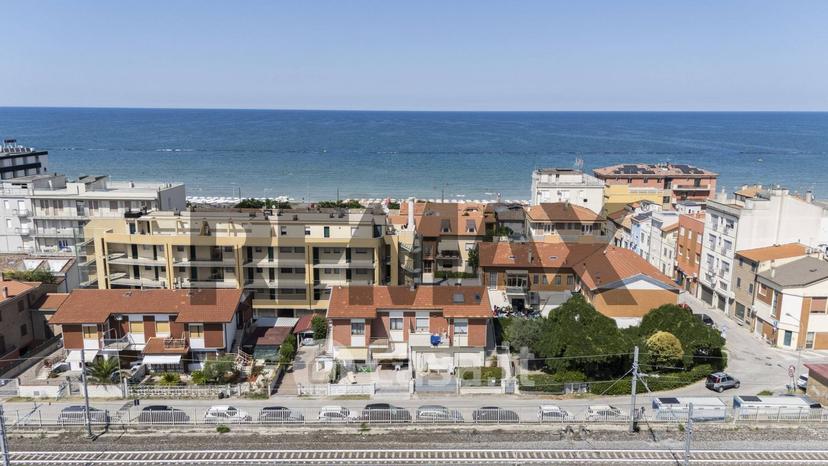 Appartamento in Via Foglia 4 — foto 15 di 41