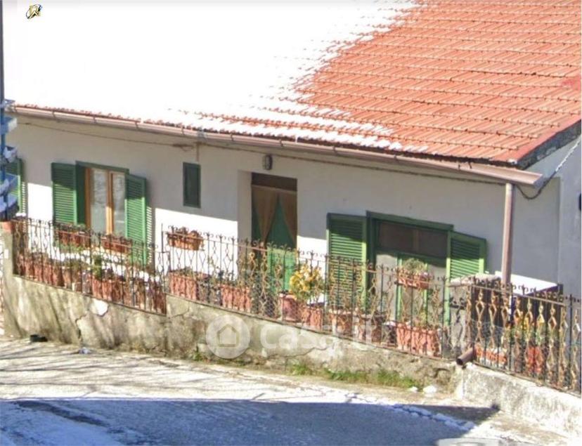 Appartamento in Via Lacone — foto 43 di 44