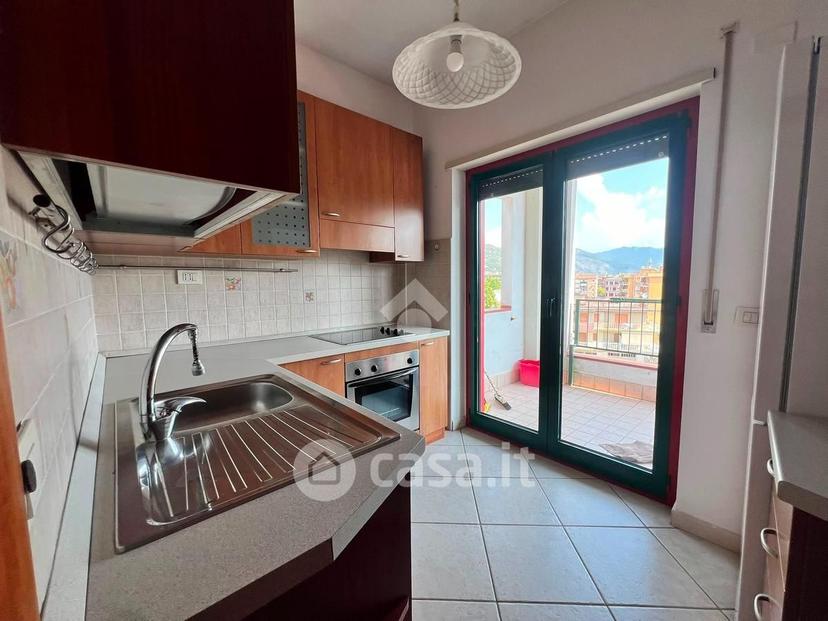 Trilocale in Via Volturno 102 — foto 4 di 30
