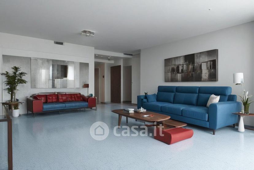 Quadrilocale in Via Pomaro 2 — foto 6 di 8