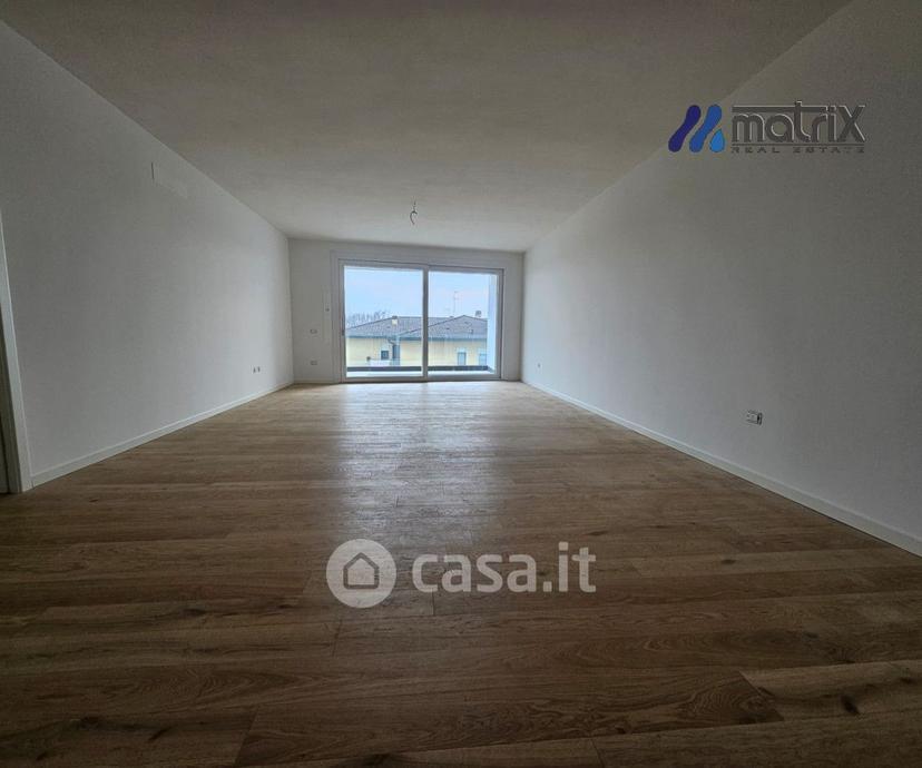Appartamento in Via Argine Sinistro 23 — foto 4 di 33