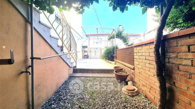 Appartamento in Via Susa 8 — foto 6 di 33