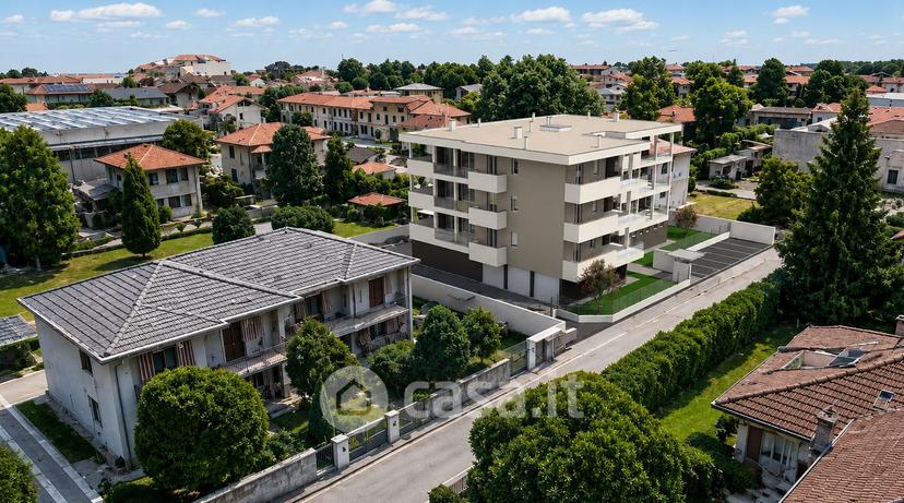 Quadrilocale in Via Monte Ceneri — foto 9 di 14