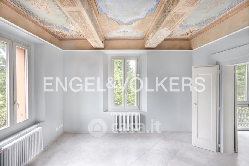 Villa in Via Statale 276 — foto 26 di 40