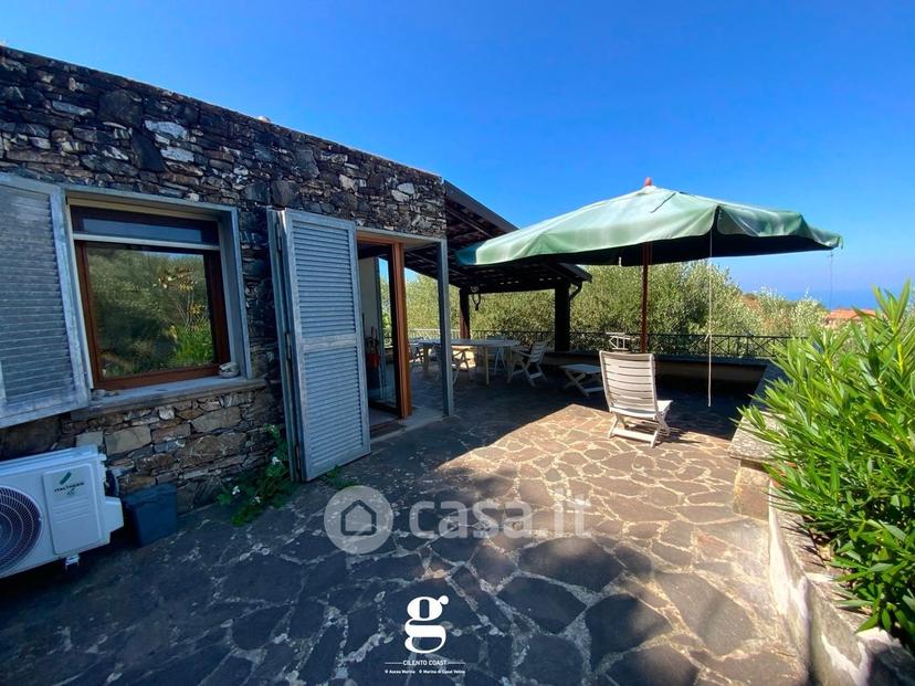 Villa in Via Tempa delle Rose 8 — foto 25 di 38