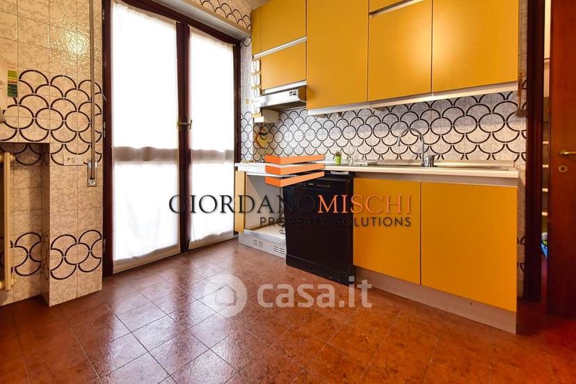 Appartamento in Via A. Villa 20 — foto 44 di 53