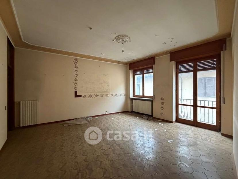 Trilocale in Via Vecchia di Vigevano 55 — foto 3 di 19