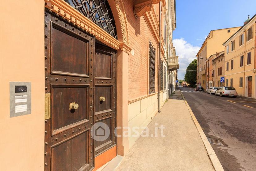 Stanza in Via Montebello 91
