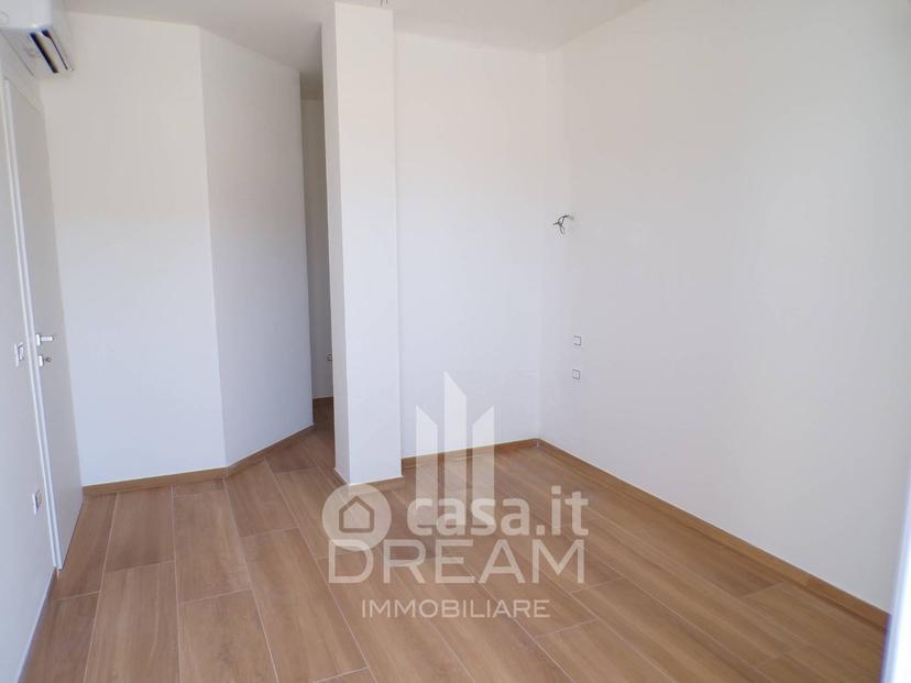 Trilocale in Via Ungheria 1 — foto 15 di 15