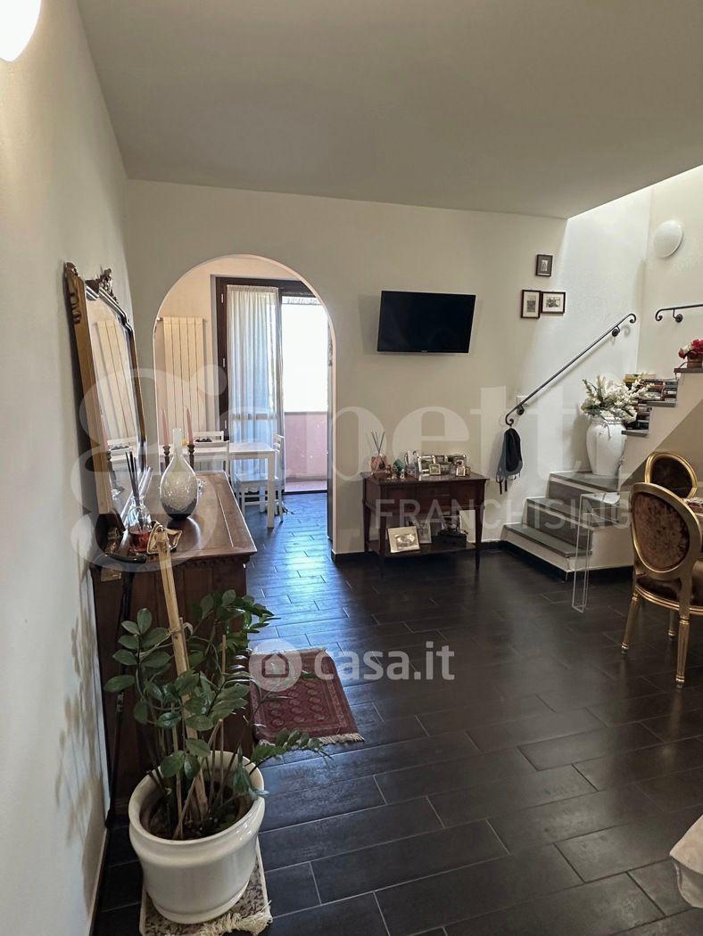 Appartamento in Via della Colmata — foto 2 di 51