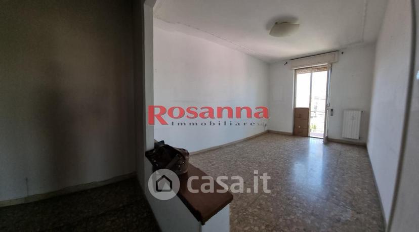 Quadrilocale in Via Alfredo Ascoli 57127 — foto 4 di 46