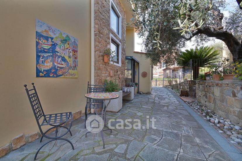 Villa in Strada Villetta — foto 10 di 30
