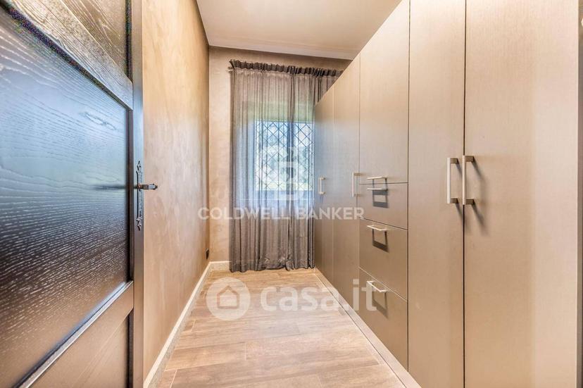 Villa in Strada Cassia Sud — foto 74 di 77