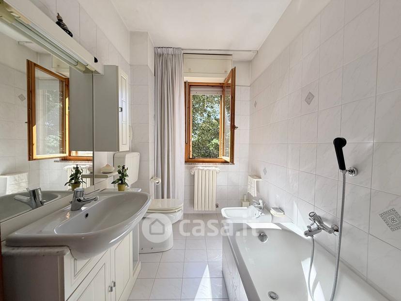 Quadrilocale in Giulio Pastore 13 — foto 18 di 42