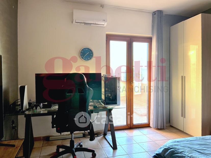 Villa in Via Vigne Vecchie — foto 35 di 49