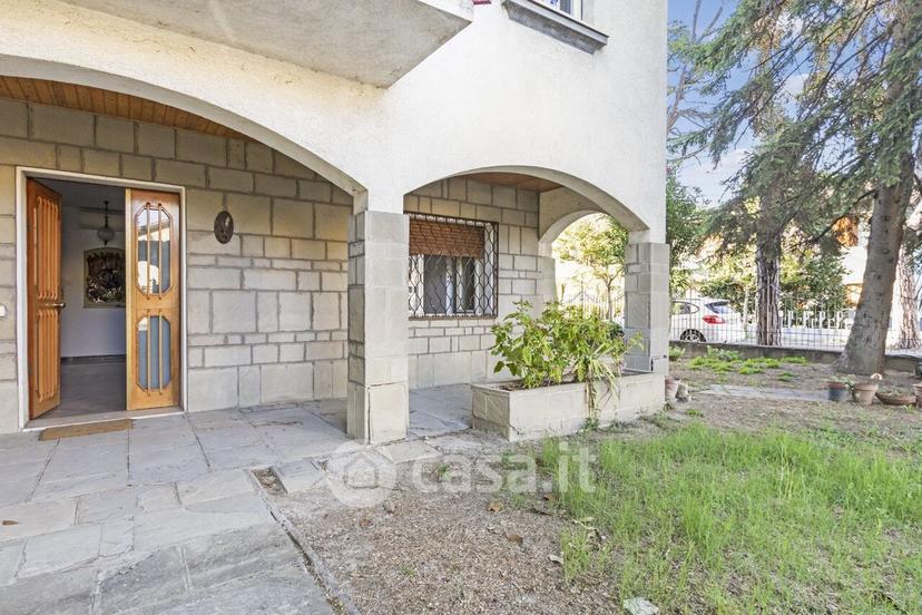 Villa in Via Giotto — foto 36 di 62