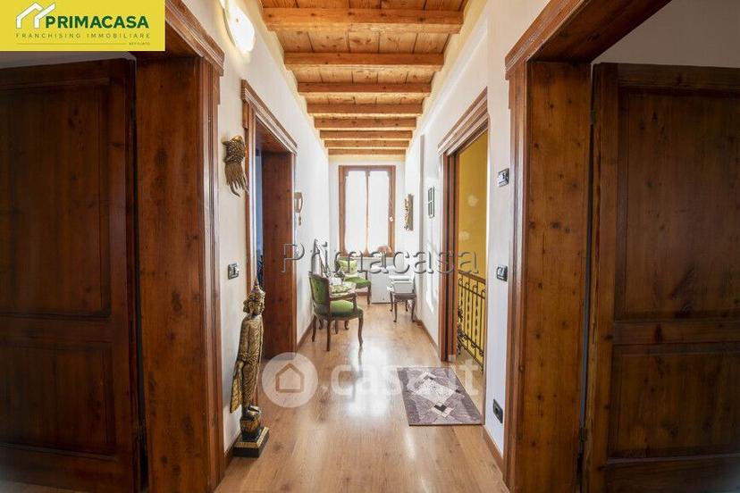 Villa in Via Montemaderno 8 — foto 19 di 30