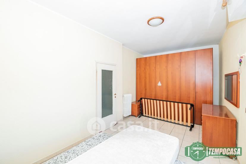 Bilocale in Via dei Pini 11 — foto 21 di 23
