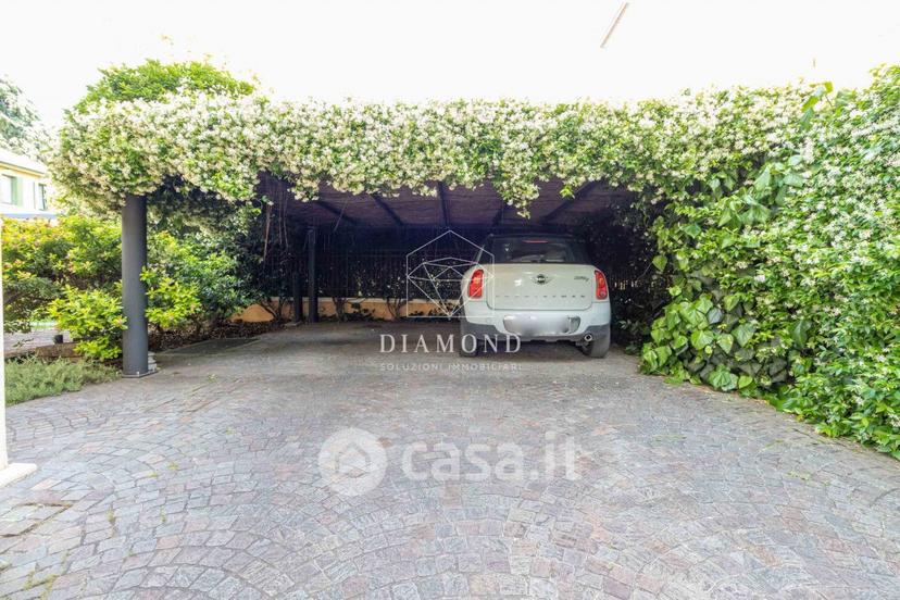 Quadrilocale in Via Dalmazia — foto 52 di 53