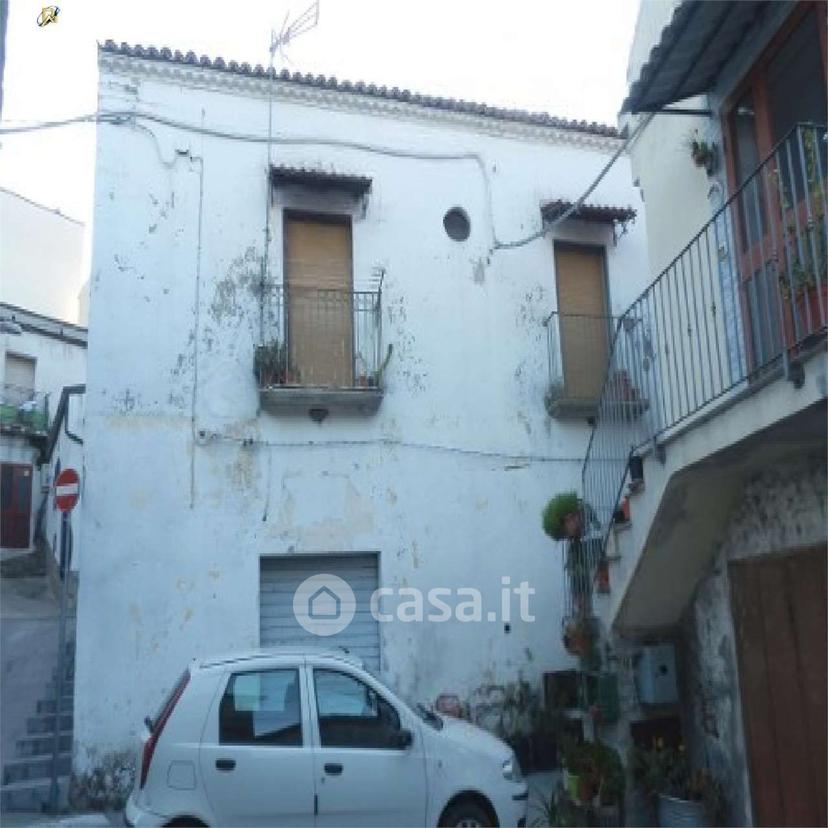Quadrilocale in Via dei Caduti 5 — foto 14 di 29