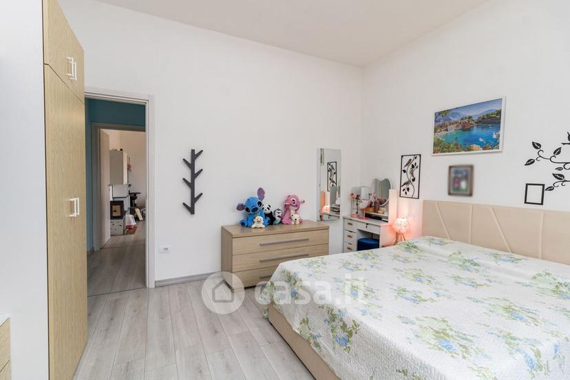 Trilocale in Viale Italia 66 — foto 63 di 63
