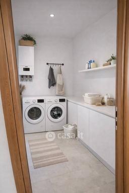 Trilocale in Via C. Aroldi 44