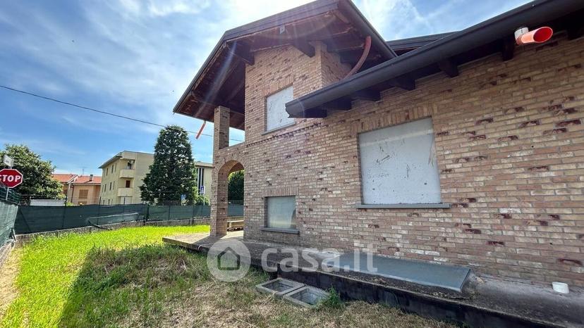 Villa in Via Lazzaretto 34 — foto 39 di 48