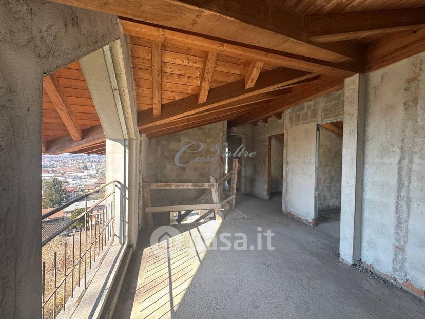 Villa in Villaggio Trieste — foto 11 di 25