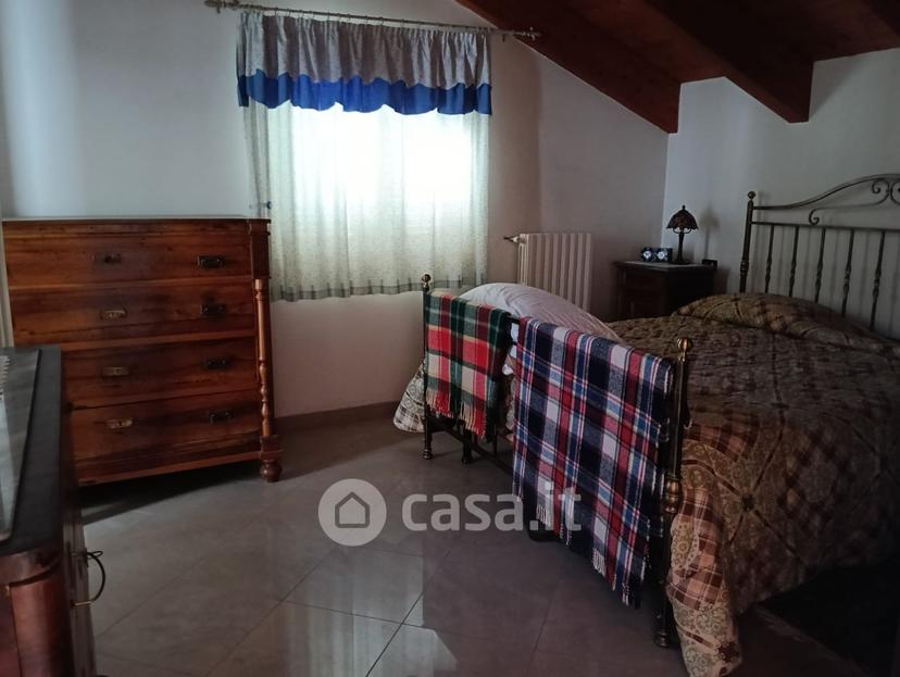 Trilocale in Viale dei Pini 247 — foto 12 di 15