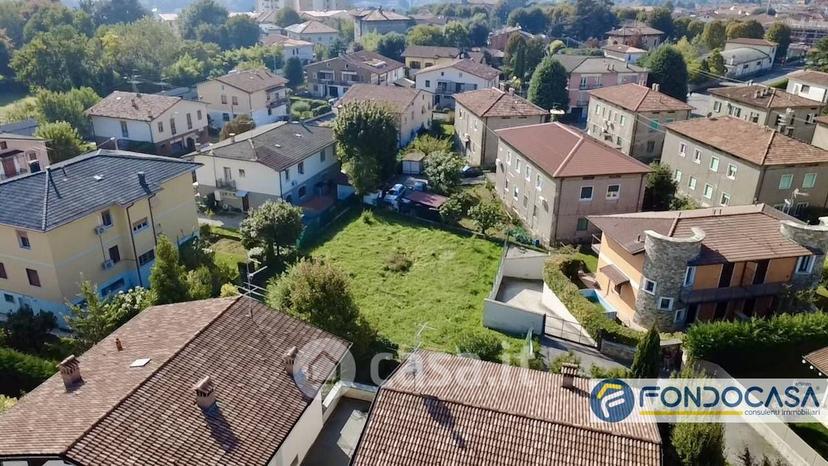 Villa in Via Galileo Ferraris — foto 3 di 10