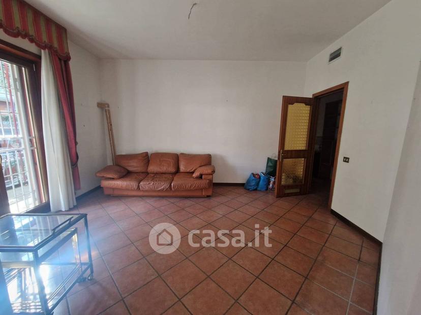 Appartamento in Via Tuoro Cappuccini — foto 7 di 37