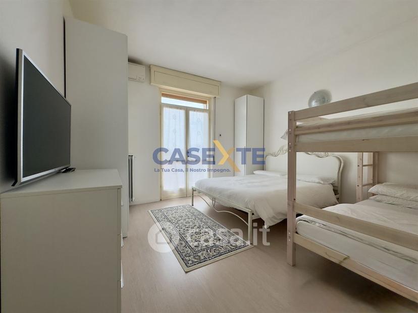 Trilocale in Via Como — foto 2 di 32