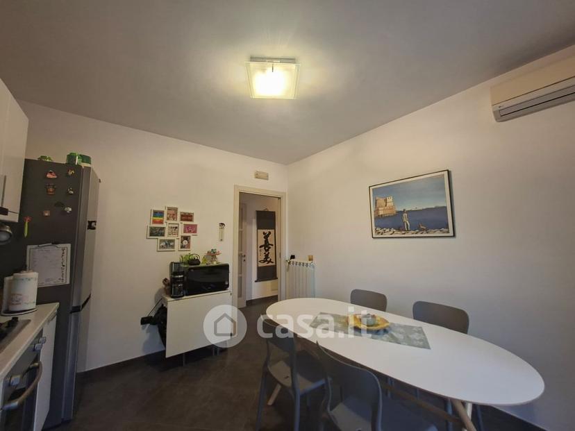 Trilocale in Via Martiri di Bellona 14 — foto 10 di 30