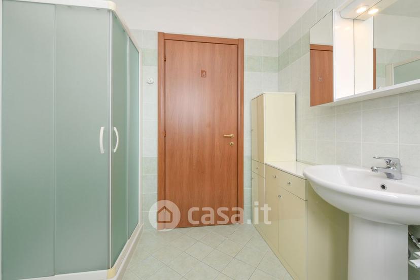 Bilocale in Via Mantegna 23 — foto 20 di 40