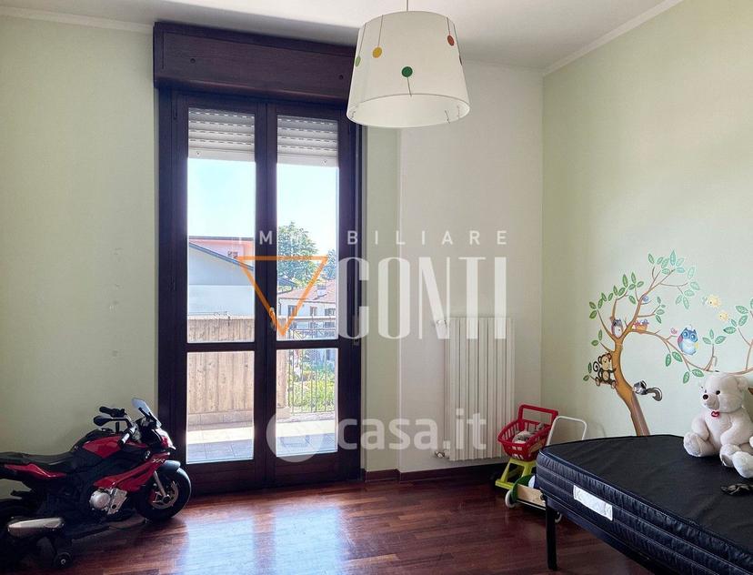 Quadrilocale in Via Sacro Monte 63 — foto 34 di 34