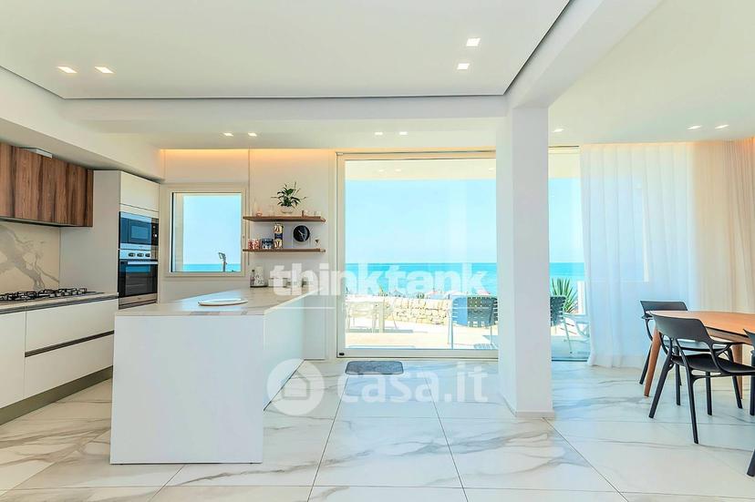 Villa in Via del Ciliegio — foto 44 di 47
