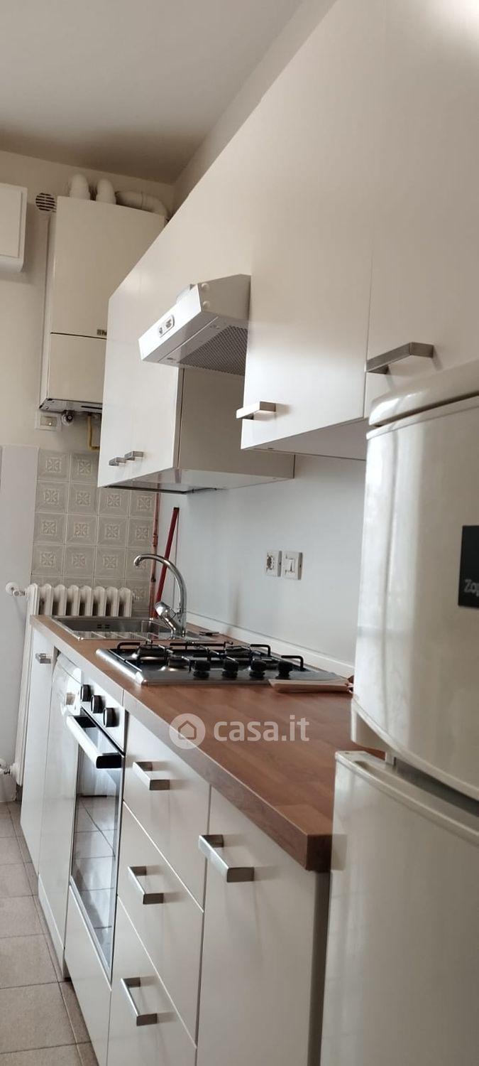 Stanza in Via Parini — foto 2 di 17