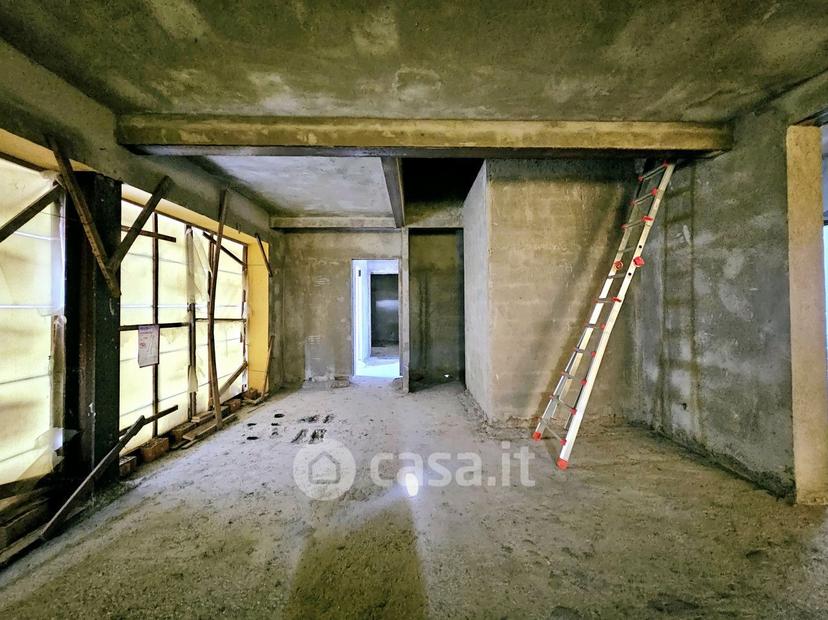 Appartamento in Via Emilia — foto 4 di 12