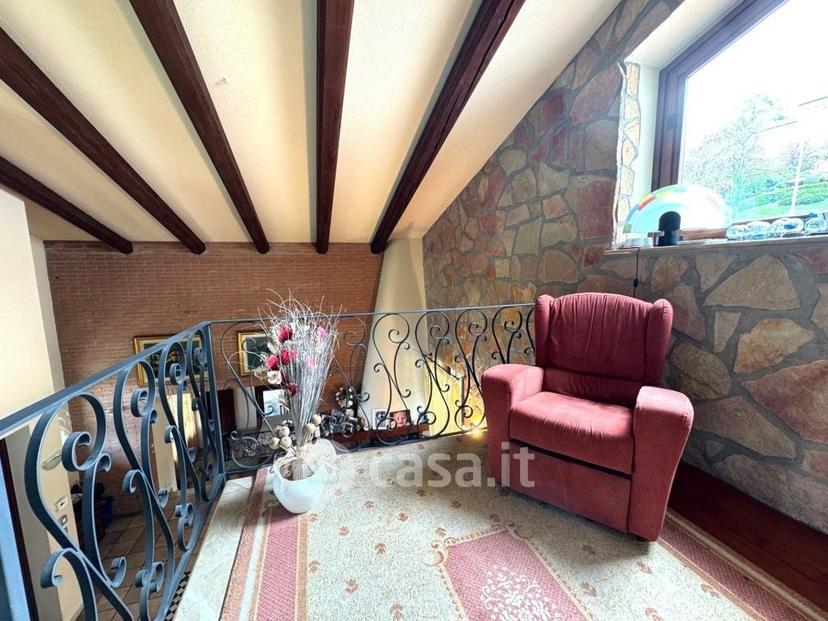 Villa in Via Giacomo Puccini 3 — foto 12 di 50